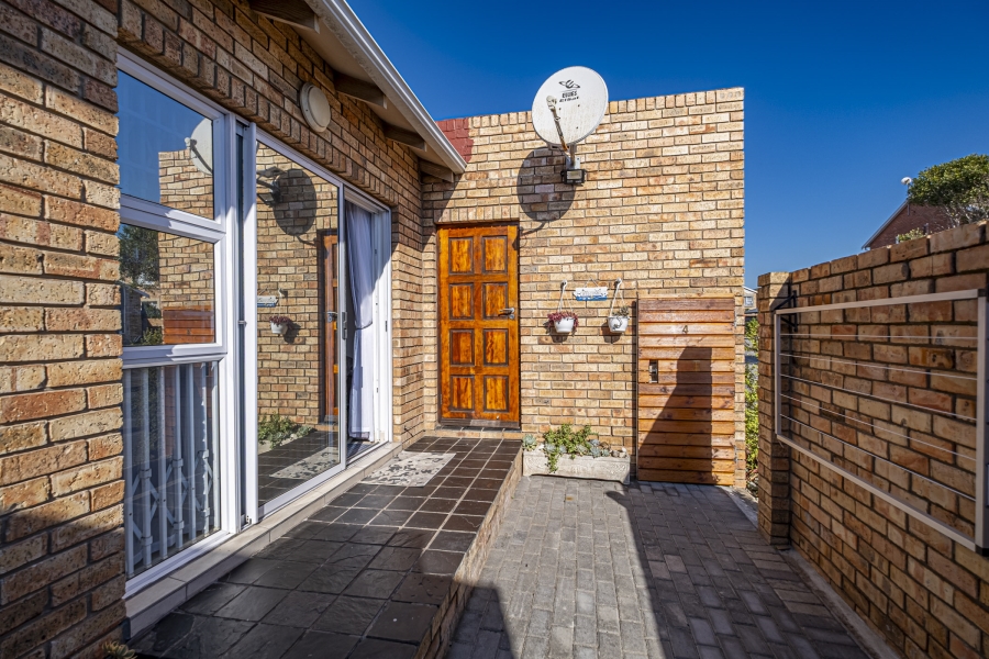 1 Bedroom Property for Sale in South End Eastern Cape